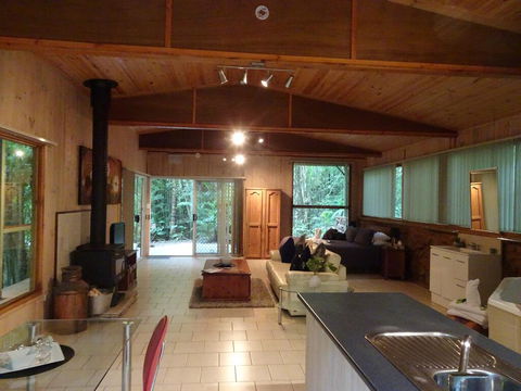 Treetops Montville - Accommodation QLD 1