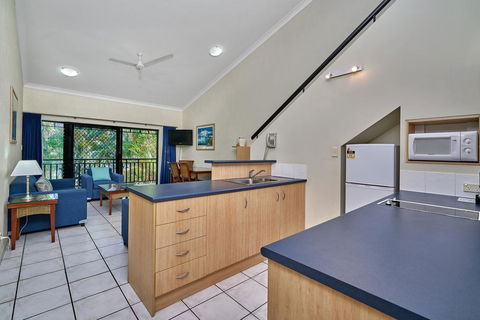 Trinity Beach Club Holiday Apartments - Accommodation QLD 3