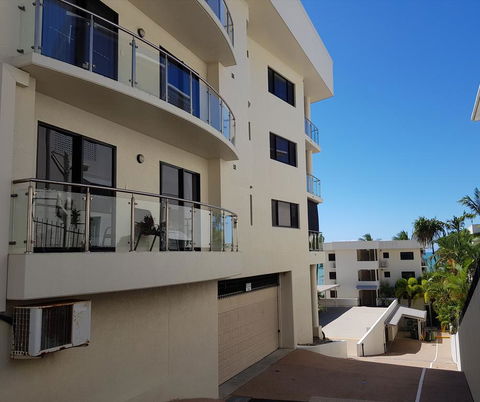 Trinity Beach Penthouse - Accommodation QLD 1