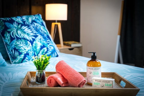 Tropic Studio, A Unique Hidden Gem! - Accommodation QLD 0