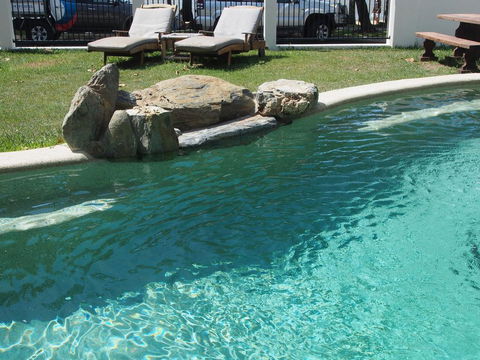 Trinity Beach House - Accommodation QLD 2