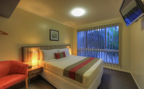 Tropixx Motel & Restaurant - Accommodation QLD 3