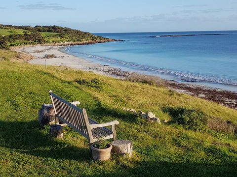 Tu Emuz Stone Beachfront Villa, Emu Bay, Kangaroo Is - Accommodation QLD 0