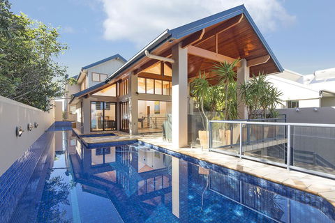 Tugun Lookout - Accommodation QLD 2