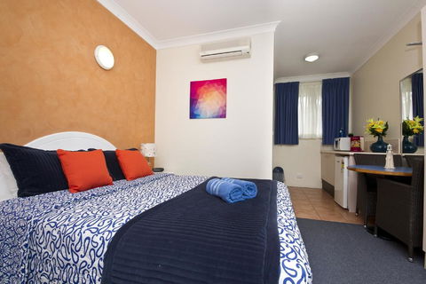 Tuncurry Beach Motel - Accommodation QLD 3