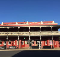 Tumut Star Hotel - Accommodation QLD