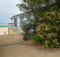 Tuross Beach Cabins  Campsites - Accommodation QLD