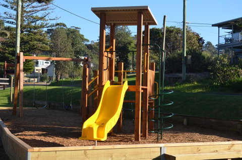 Tuross Beach Cabins & Campsites - Accommodation QLD 1