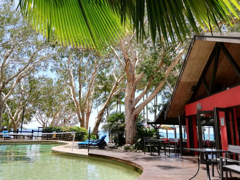 Turtle Cove Beach Resort - Adults Only LGBTQIA & Allies - Accommodation QLD 0