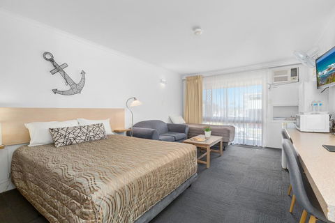 Tweed Harbour Motor Inn - Accommodation QLD 3