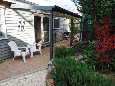 Twin Palms Castlemaine - Accommodation QLD 2