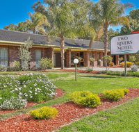 Two Rivers Motel - Accommodation QLD