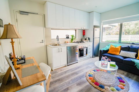 U1 Brunswick Living Brand New Apartment Close To Airport And CBD - Accommodation QLD 0
