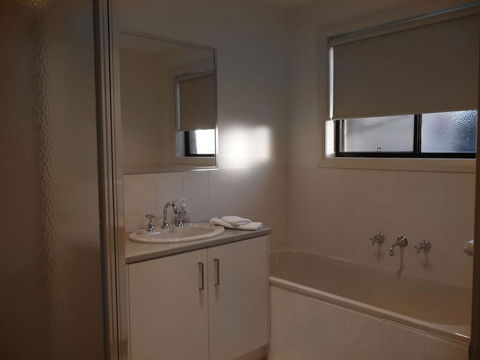 Ulmara Unit 3 - Accommodation QLD 1