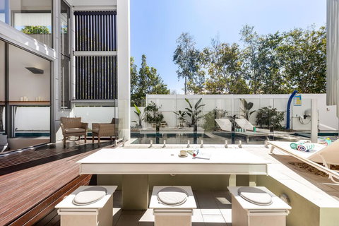 Ultimate Light And Space, Noosa Heads - Accommodation QLD 3