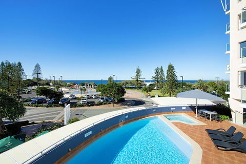 ULTIQA Shearwater Resort - Accommodation QLD 3