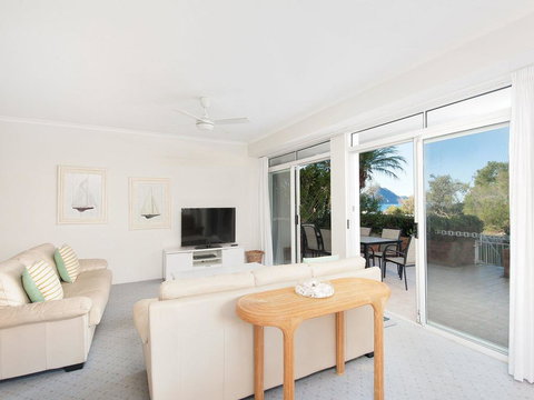 Unit 1 Albacore 12-14 Ondine Close Nelson Bay New South Wales 2315 - Accommodation QLD 0