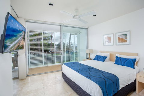 Unit 105 Plantation - Rainbow Beach, Plantation Resort, Second Floor, Aircon, Pool, Spa - Accommodation QLD 3