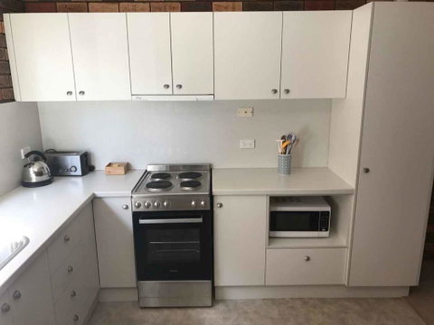 Unit 2 @ Beach Haven - Accommodation QLD 2