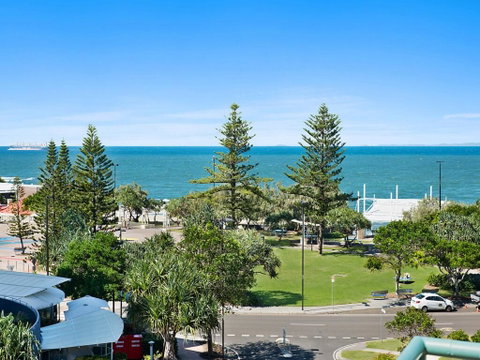 Unit 7 Fair Haven, Kings Beach - Excellent Views! - Accommodation QLD 0