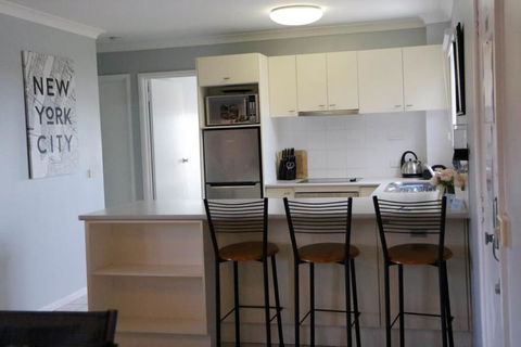 Unit 9 Bellevue - Accommodation QLD 2