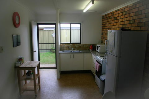 Unit1, Graydon Lodge - Accommodation QLD 2