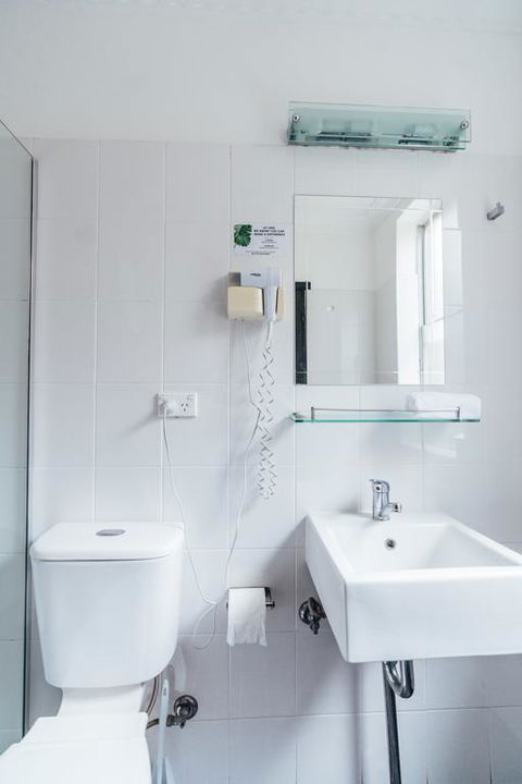 UNO Hotel Sydney - Accommodation QLD 3