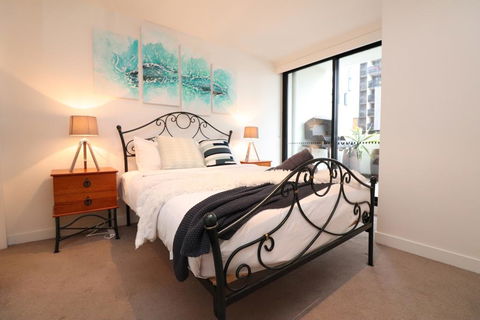 Urban Eden - Pets, Parking, Balcony, Chapel St 260m - Accommodation QLD 1