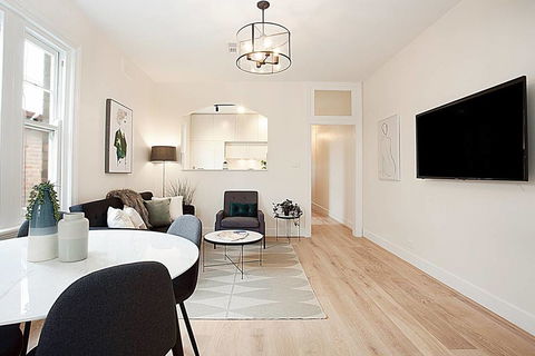 Urban Rest - High St - Accommodation QLD 1