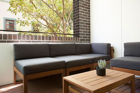 Urban Rest - Mary St - Accommodation QLD 1