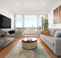 Urban Rest - One Darling Harbour - Accommodation QLD