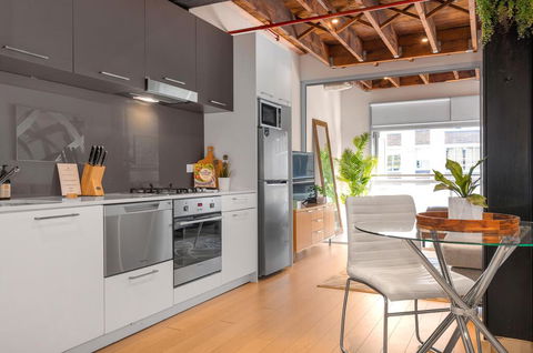 Urban Rest - Riley St - Accommodation QLD 1