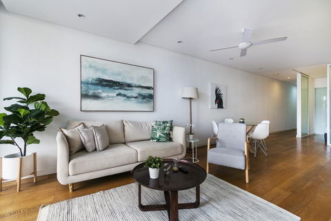 Urban Rest - Waterloo St - Accommodation QLD 0