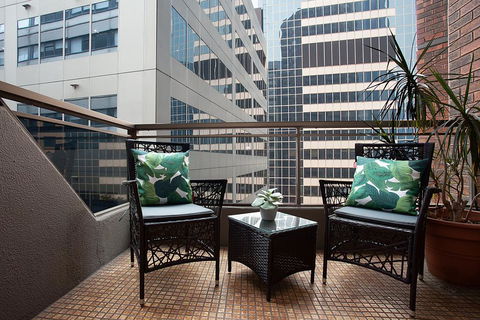 Urban Rest - York St SB - Accommodation QLD 1