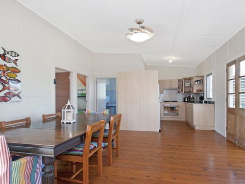 Urchins - Funky Comfort And Style - Accommodation QLD 1