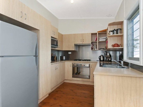 Urchins - Funky Comfort And Style - Accommodation QLD 2
