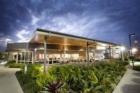 Vale Hotel - Accommodation QLD 0