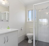 VALLEY VIEWS - 10 Valley Heights Drive - Accommodation QLD