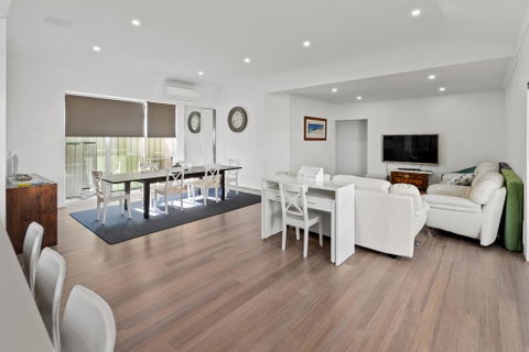 Vasse Manor - Accommodation QLD 3