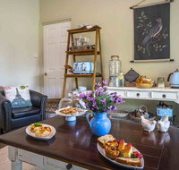 Vicarage View Cottage - Accommodation QLD