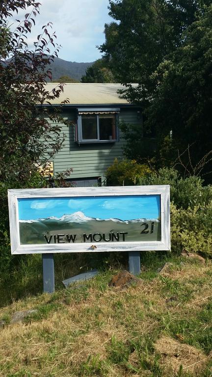 View Mount - Accommodation QLD 3