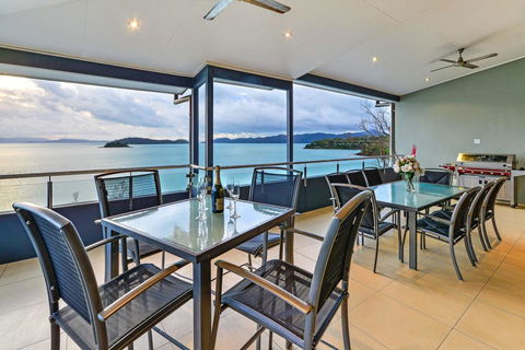 Villa 12 The Edge On Hamilton Island - Accommodation QLD 0