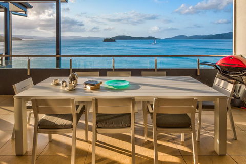 Villa 16 The Edge On Hamilton Island - Accommodation QLD 3