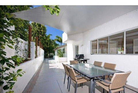 Villa Bianco - Accommodation QLD 1