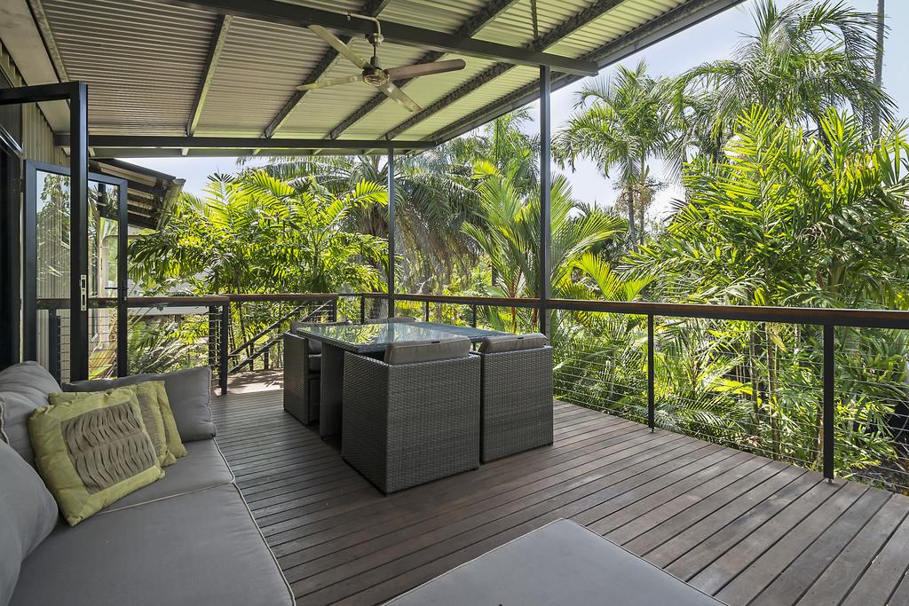 Lyons NT Accommodation QLD
