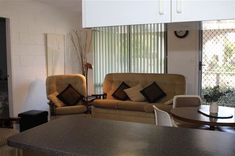VILLA MANYANA 7 - Accommodation QLD 3