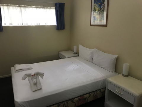 Villa Vaucluse Apartments - Accommodation QLD 2