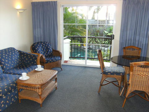 Villa Vaucluse Apartments - Accommodation QLD 1