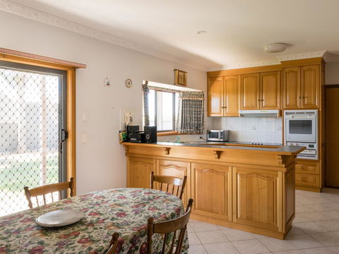 Vineyard Retreat Mildura - Accommodation QLD 3