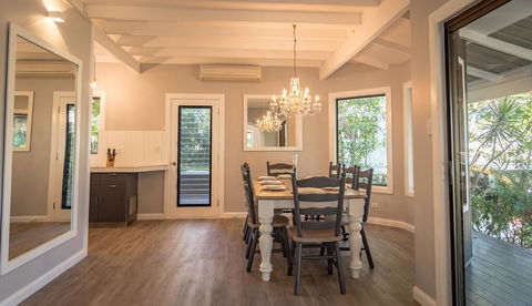 Vintage Inspired Three Bedroom Home- Heated Pool! - Accommodation QLD 2